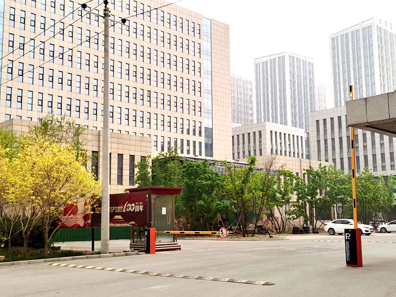 保定市伊諾爾電氣設備有限公司